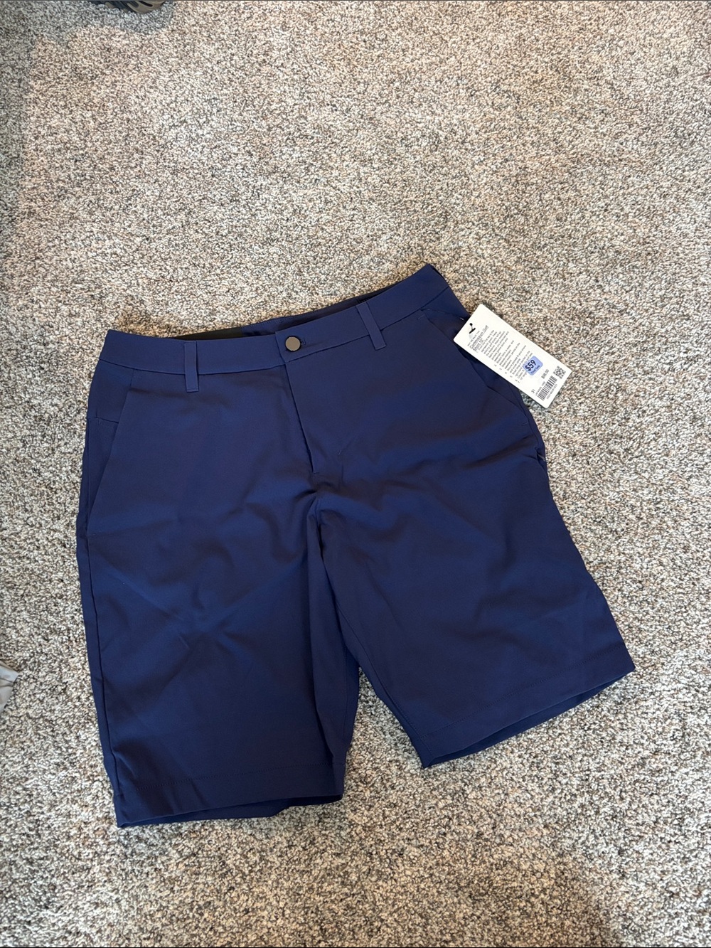 lululemon athletica Men's Navy golf Shorts
